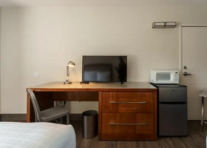 Riverfront Inn Roseburg