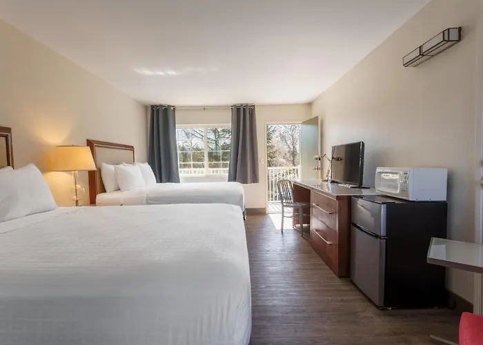 Riverfront Inn Roseburg